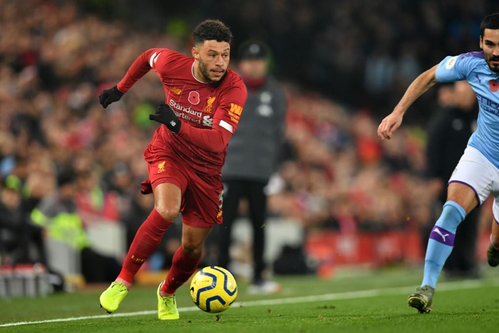 Alex Oxlade-Chamberlain has collected the award for Liverpool Player of the Month for October.