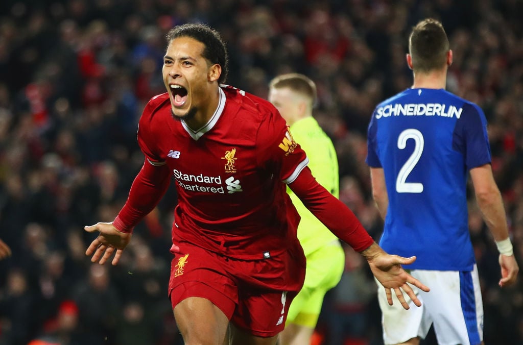 Virgil van Dijk scored on his debut against the Toffees, he is in the Liverpool lineup to face Everton tonight.