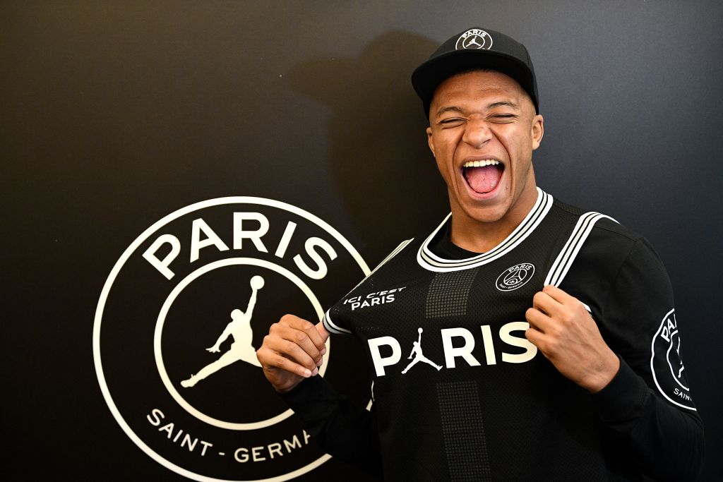 Photo credit should read FRANCK FIFE/AFP via Getty Images