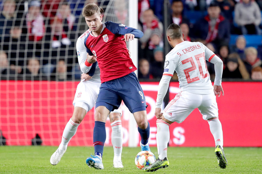 Alexander Sorloth in action for Norway.
