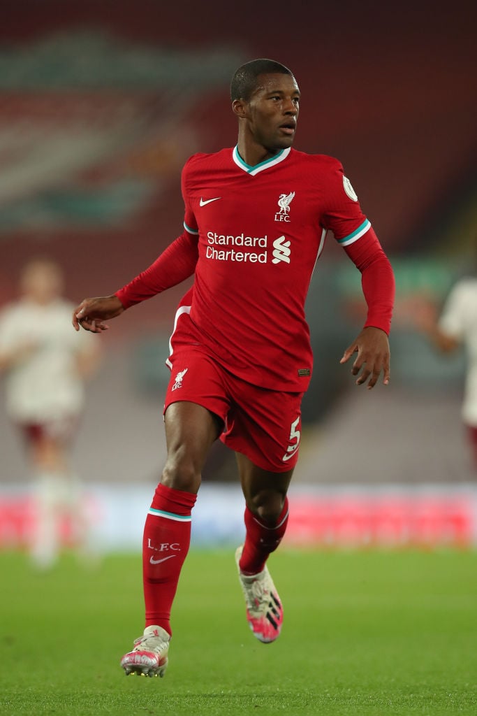 Paul Scholes has backed Gini Wijnaldum to stay at Liverpool.