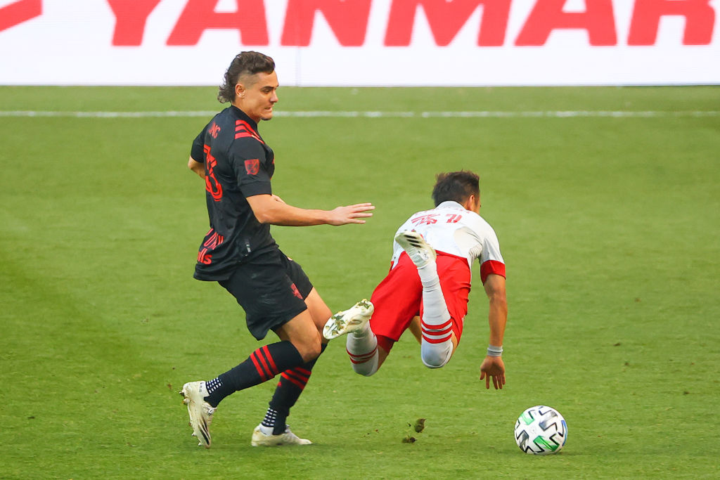 SOCCER: NOV 08 MLS - Toronto FC at New York Red Bulls