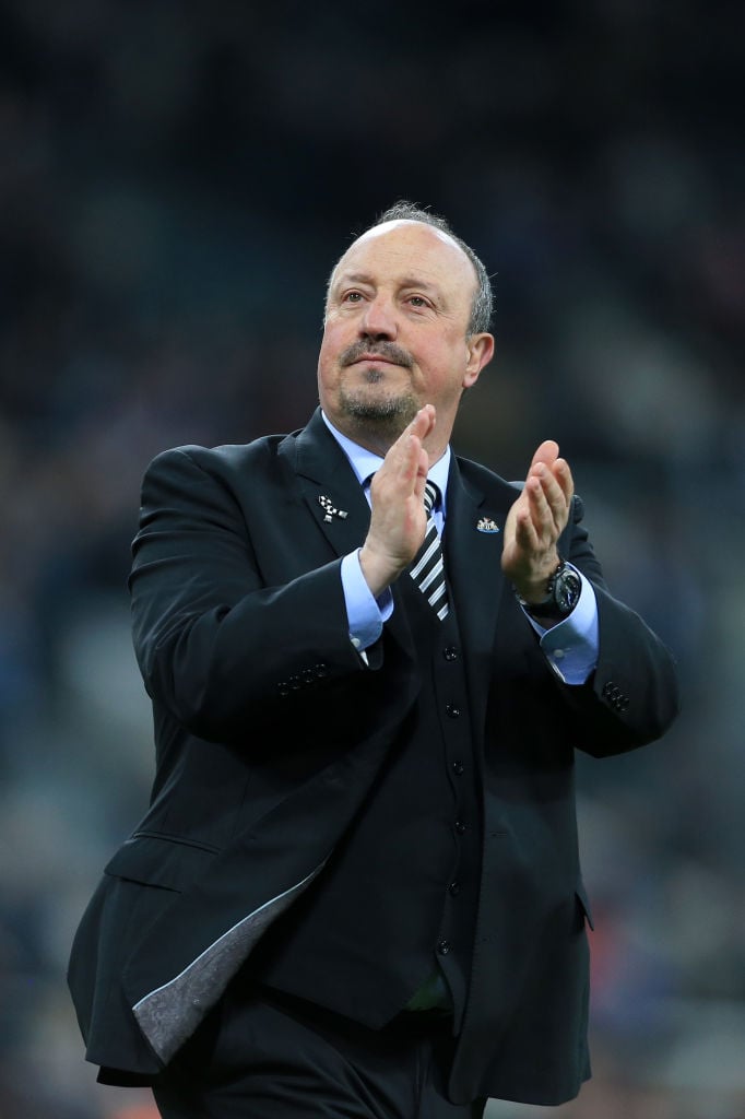 Rafa Benitez wants to return to the Liverpool job when the club are in crisis