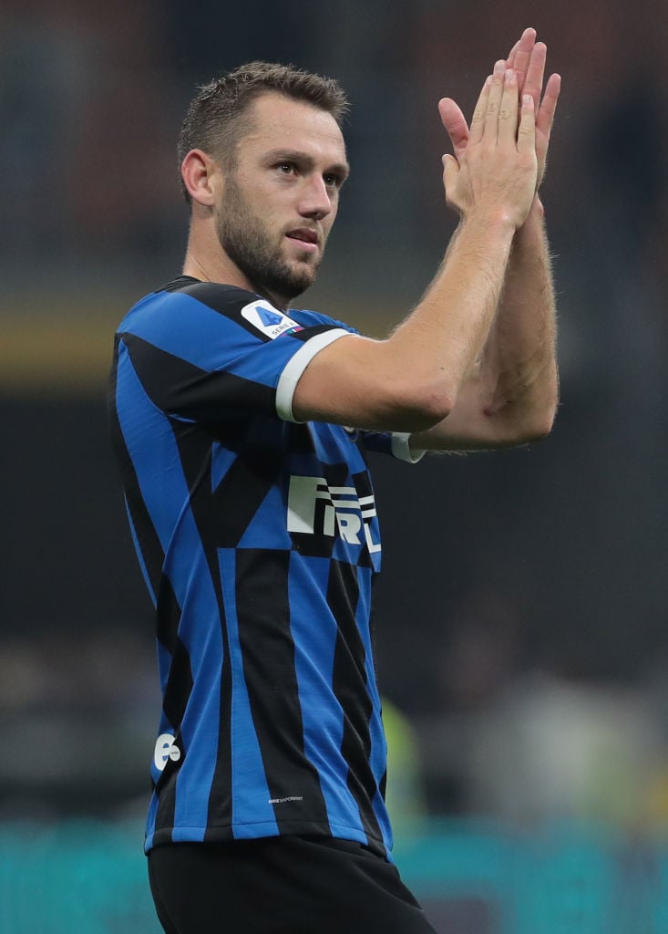 Liverpool considered signing Stefan de Vrij to partner Virgil van Dijk.