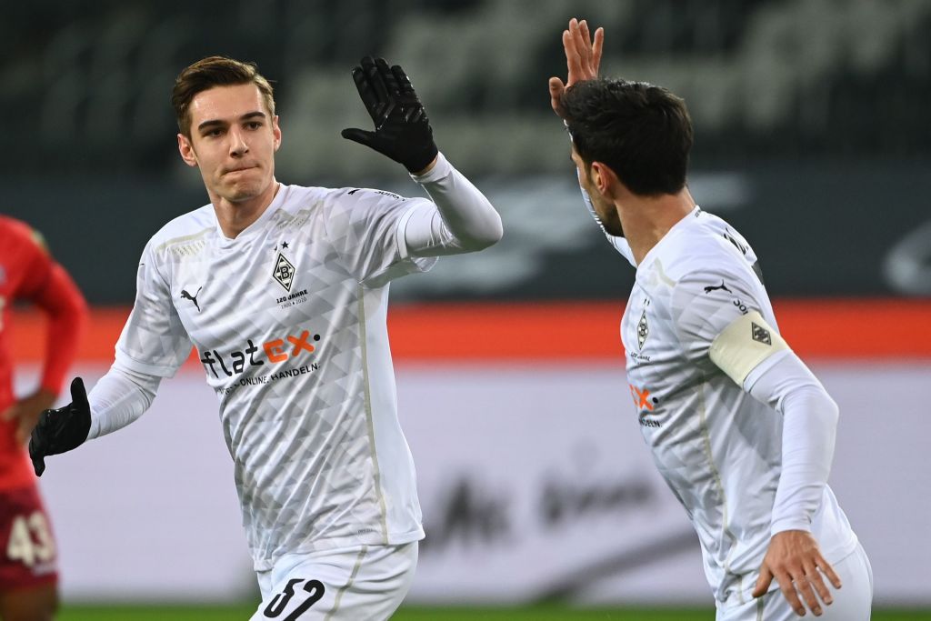 FBL-GER-BUNDESLIGA-MOENCHENGLADBACH-COLOGNE