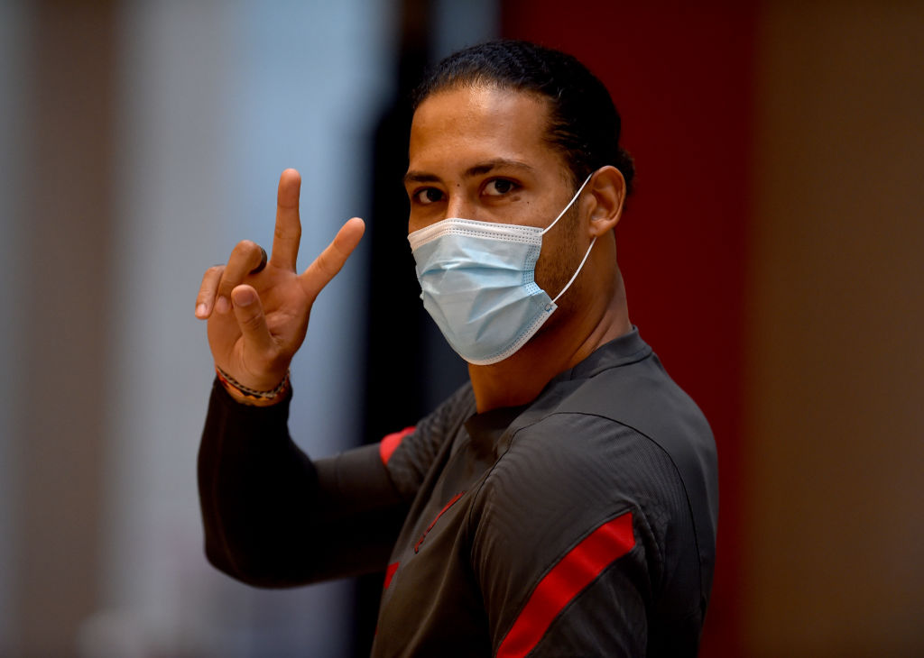 Trevor Sinclair has slammed Frank de Boer for his remarks on Virgil van Dijk