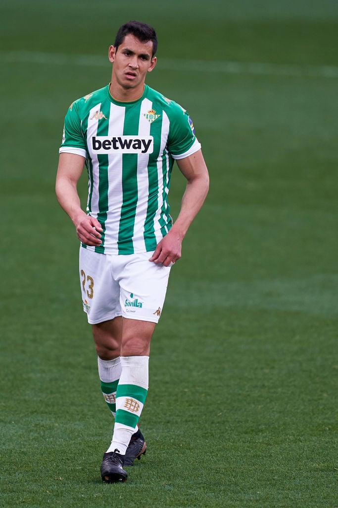 According to La Razon, Liverpool are planning a move for Aissa Mandi in the summer