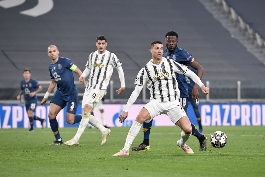 Juventus v FC Porto  - UEFA Champions League Round Of 16 Leg Two