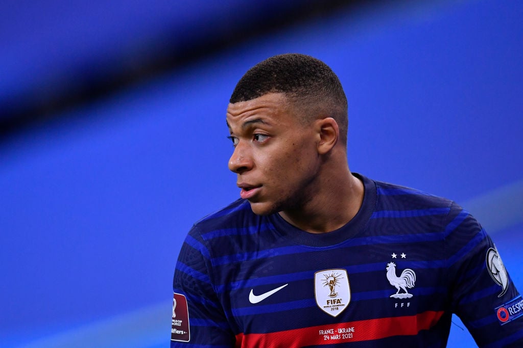Liverpool should look at swapping Mo Salah for Kylian Mbappe.