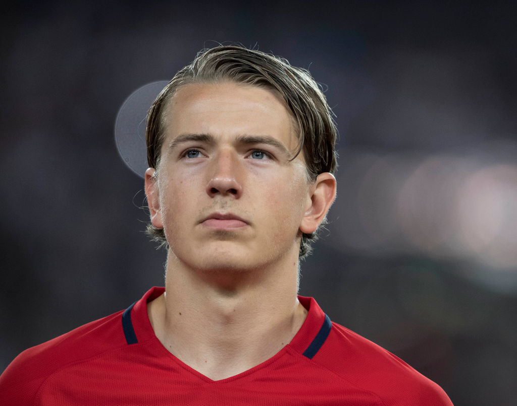 Liverpool want to sign Sander Berge to replace the outbound Gini Wijnaldum