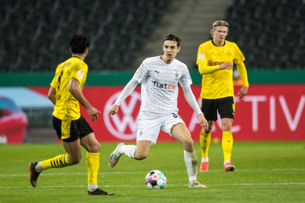 Borussia Mönchengladbach v Borussia Dortmund - DFB Cup: Quarter Final
