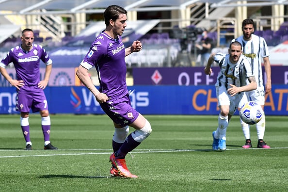 Dusan Vlahovic of ACF Fiorentina scores on penalty the goal