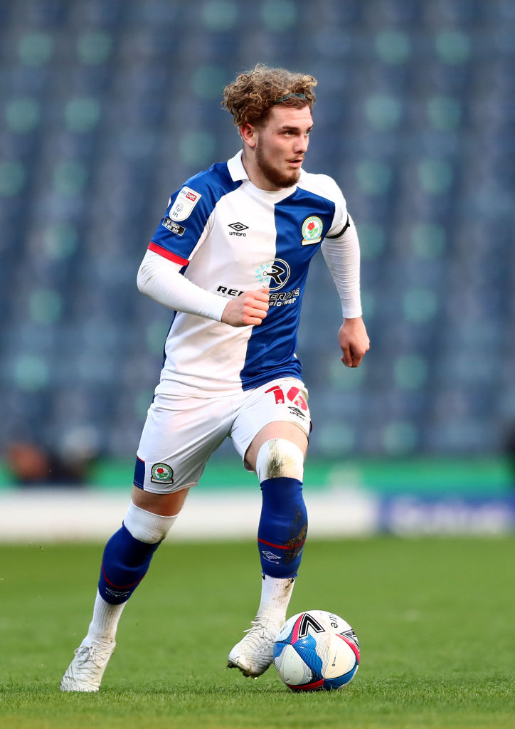 Liverpool should consider bringing Harvey Elliott into the fold next season