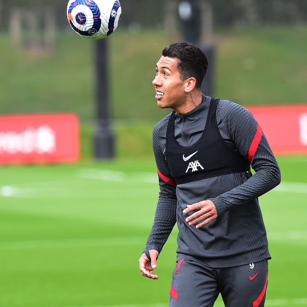 Roberto Firmino needs to drop back into the number 10 role