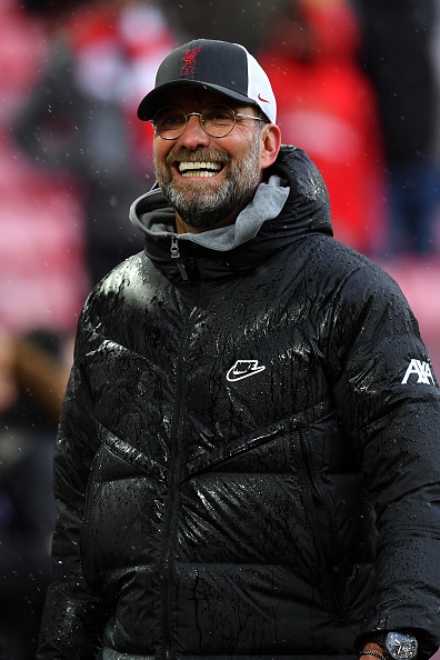 Mark Bosnich has praised Liverpool for their 'monumental effort'.