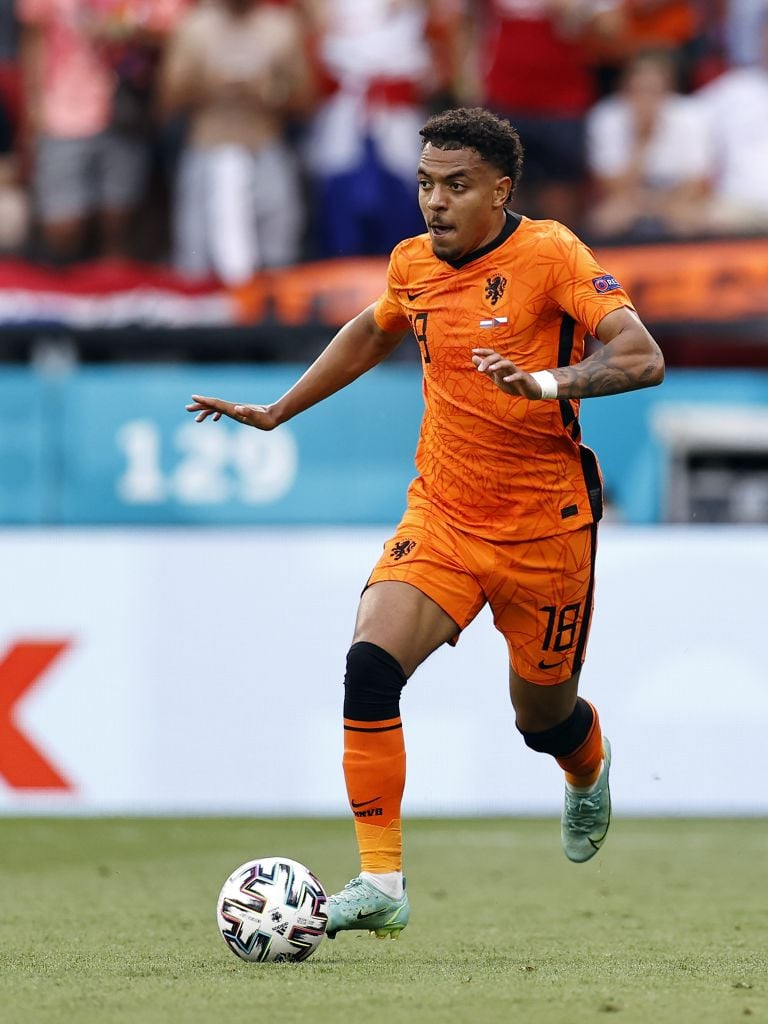 Liverpool target Donyell Malen will be sold this summer