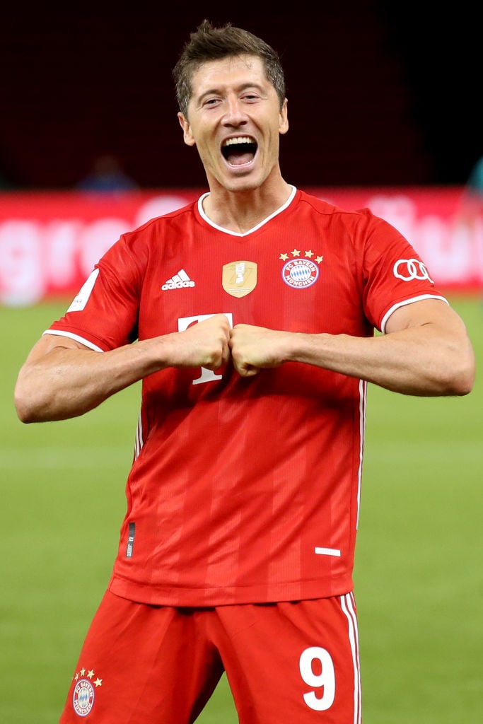 Liverpool should consider a move for Robert Lewandowski