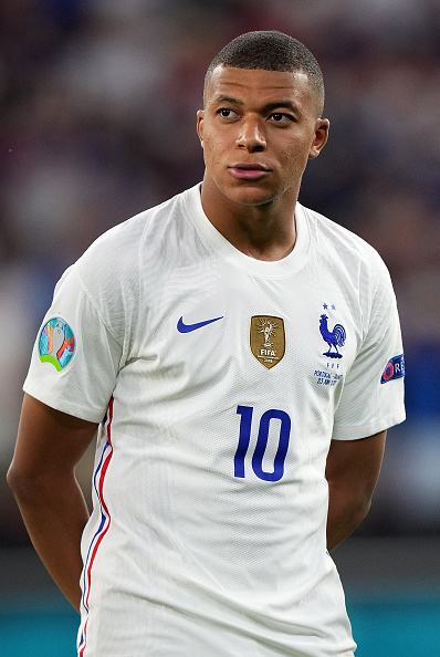 Liverpool have reportedly enquired about Kylian Mbappe