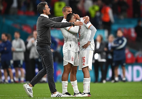 Liverpool fans have taken to Twitter after Thiago was pictured in deep conversation with reported target Pedri