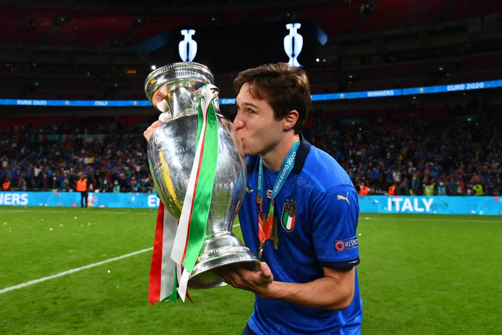 Liverpool should've gone all out for Federico Chiesa.