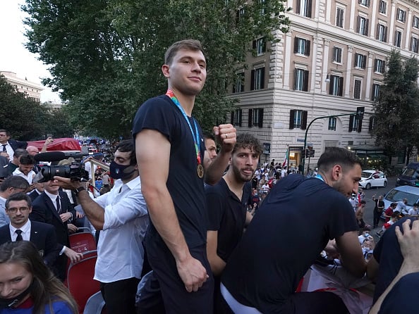 Some Liverpool fans have reacted to reports of a possible bid for Nicolo Barella