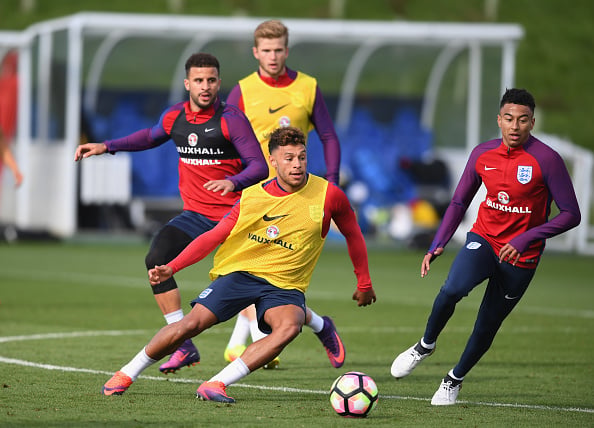 Manchester United denying Jesse Lingard a move to West Ham could help Liverpool sell Alex Oxlade-Chamberlain