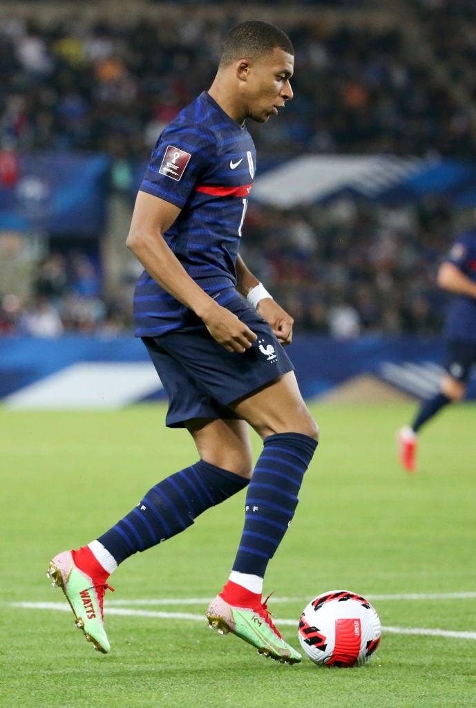 PSG are reportedly hopeful of tying Kylian Mbappe down to a new contract