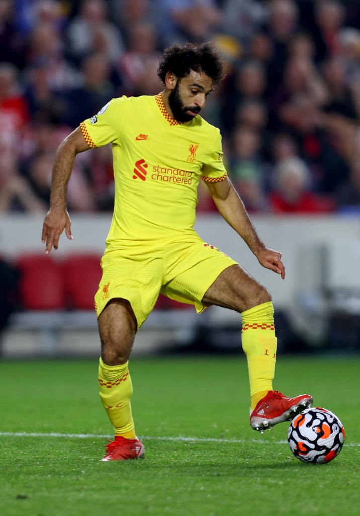 Liverpool fans have responded to the agent of Mo Salah on Twitter