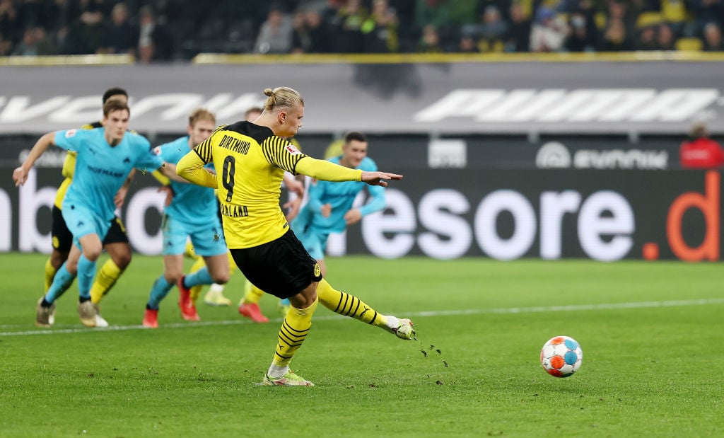 Borussia Dortmund v SpVgg Greuther Fürth - Bundesliga