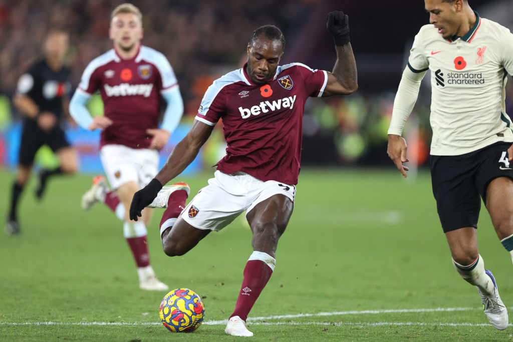 West Ham United v Liverpool - Premier League
