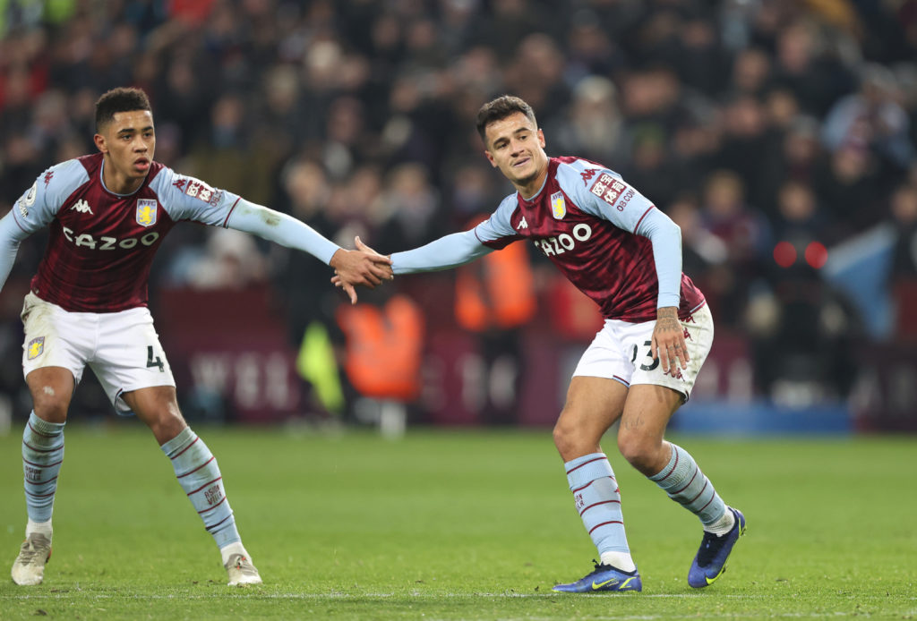 Aston Villa v Manchester United - Premier League