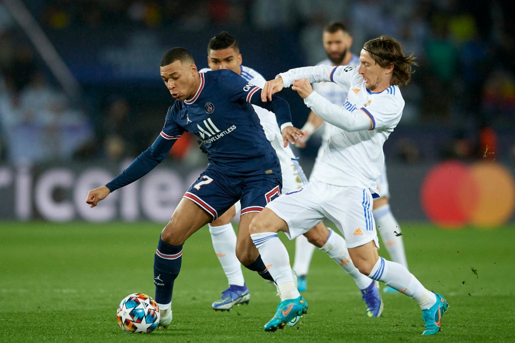 Paris Saint-Germain v Real Madrid: Round Of Sixteen Leg One - UEFA Champions League