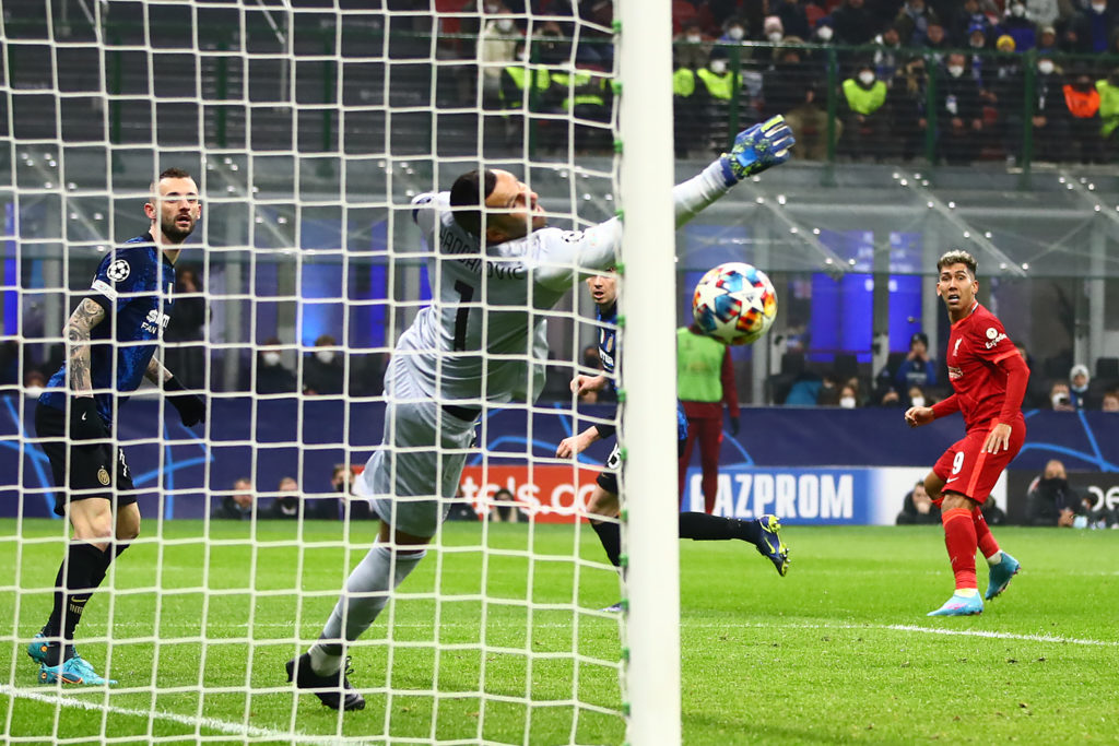 FC Internazionale v Liverpool FC: Round Of Sixteen Leg One - UEFA Champions League