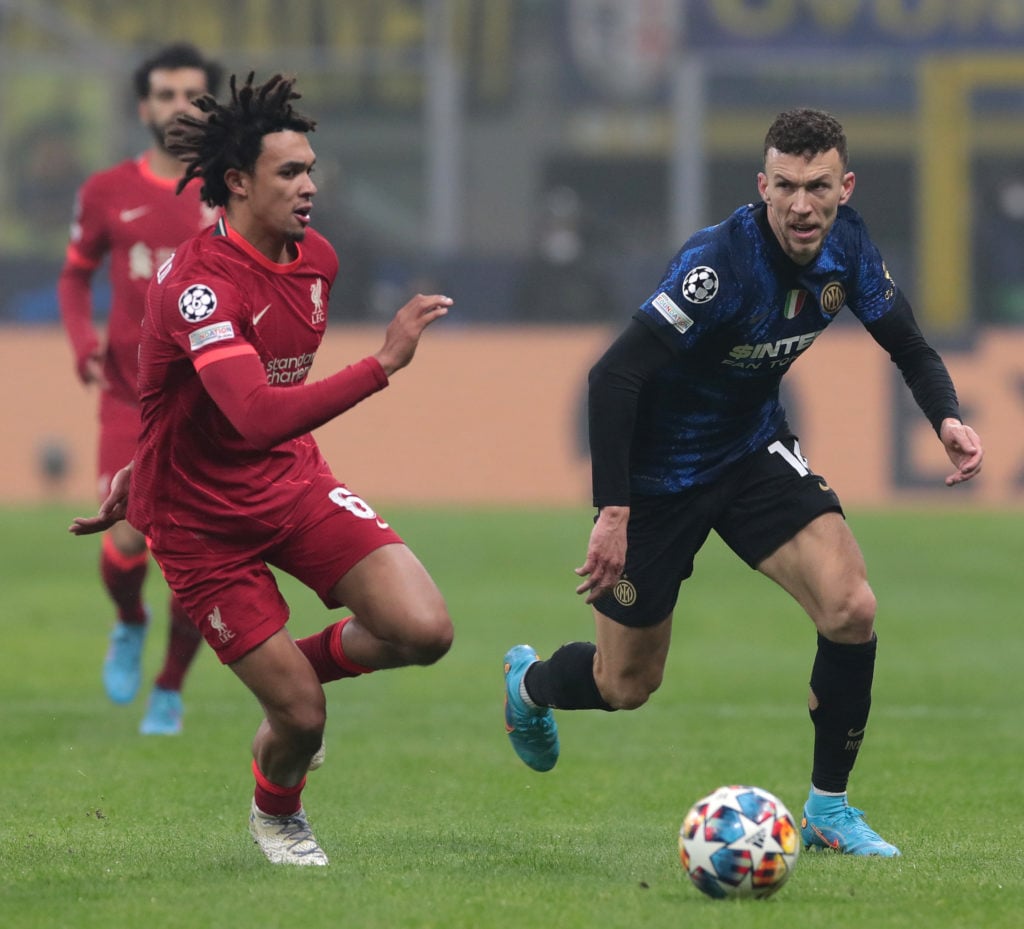 FC Internazionale v Liverpool FC: Round Of Sixteen Leg One - UEFA Champions League