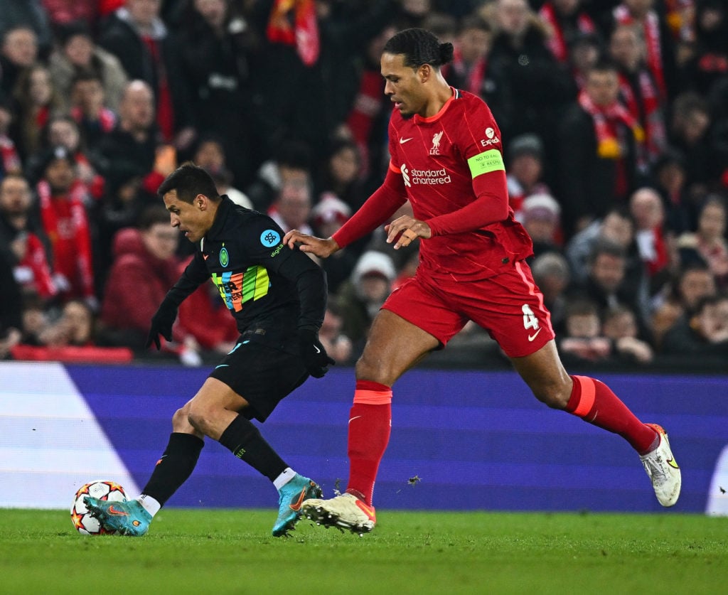 Liverpool FC v FC Internazionale: Round Of Sixteen Leg Two - UEFA Champions League