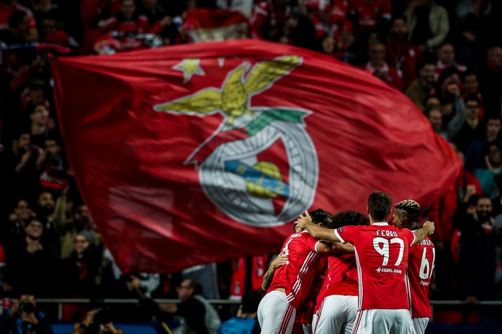 FBL-EUR-C1-BENFICA-LYON