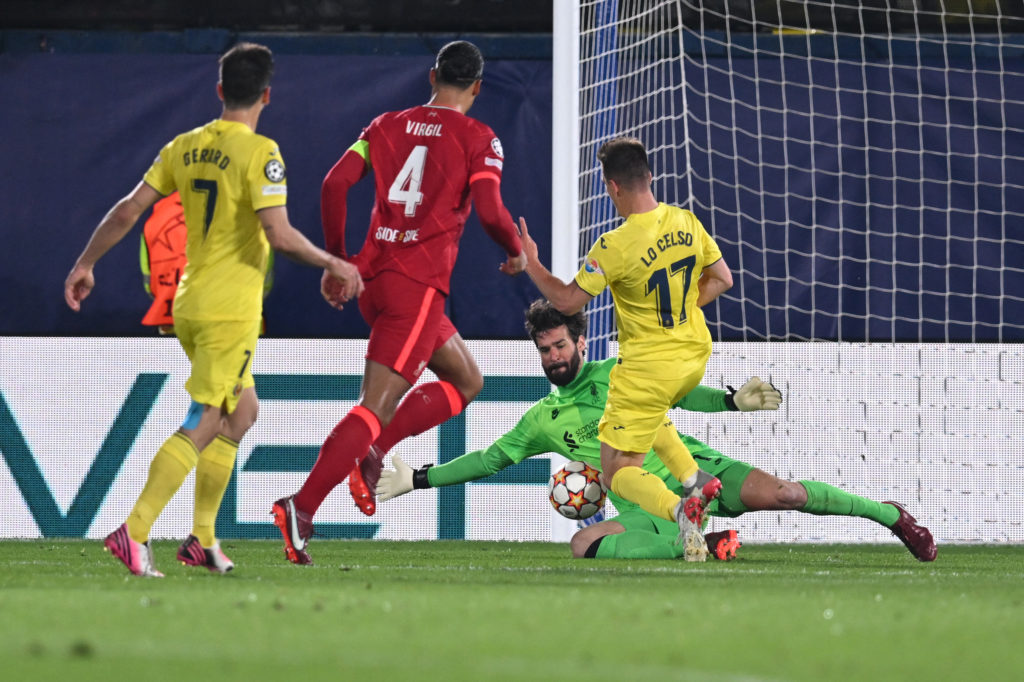 TOPSHOT-FBL-EUR-C1-VILLARREAL-LIVERPOOL