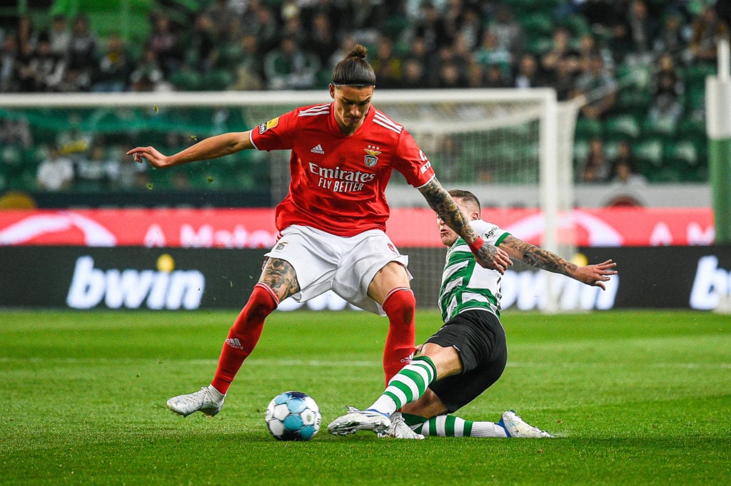 Darwin Nunez from Benfica (L) and Nuno Santos from Sporting