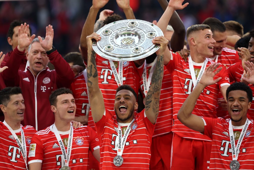 FC Bayern München v VfB Stuttgart - Bundesliga
