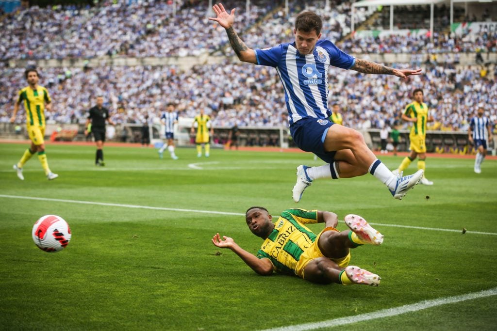 TOPSHOT-FBL-POR-CUP-PORTO-TONDELA