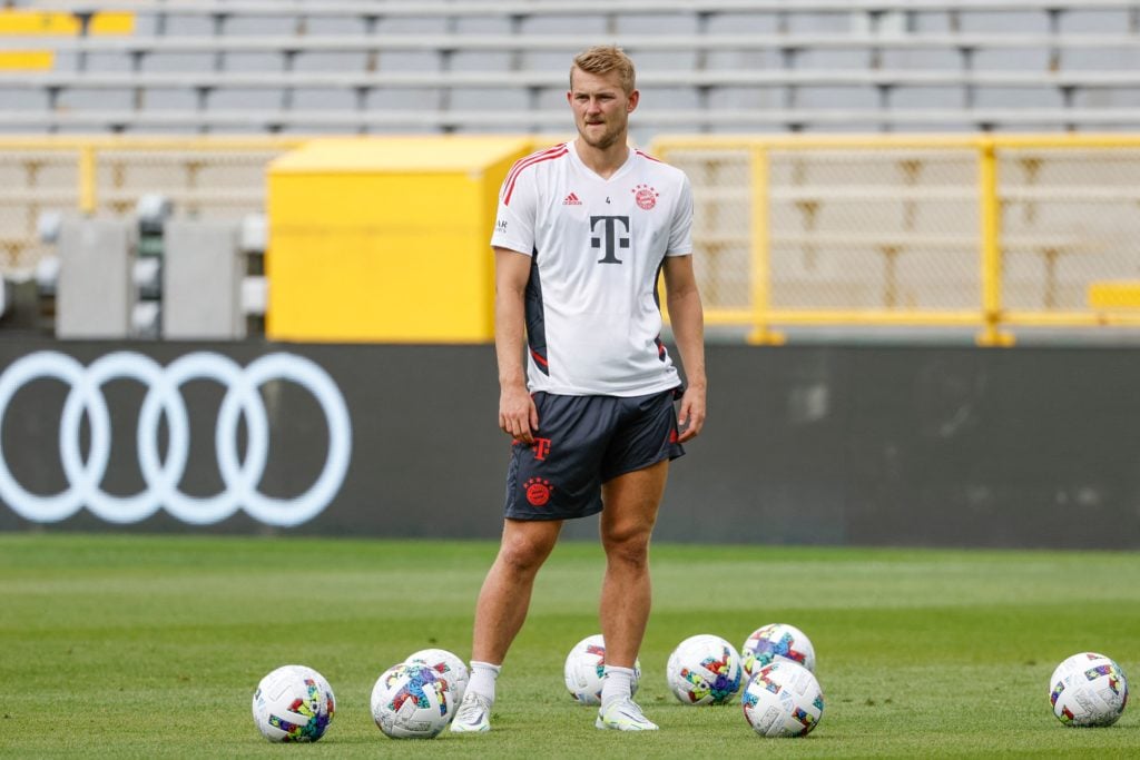 FBL-USA-GER-BAYERN-TRAINING