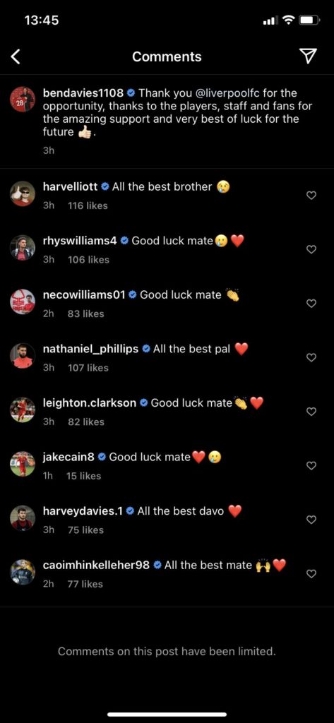Liverpool players say goodbye to Ben Davies.