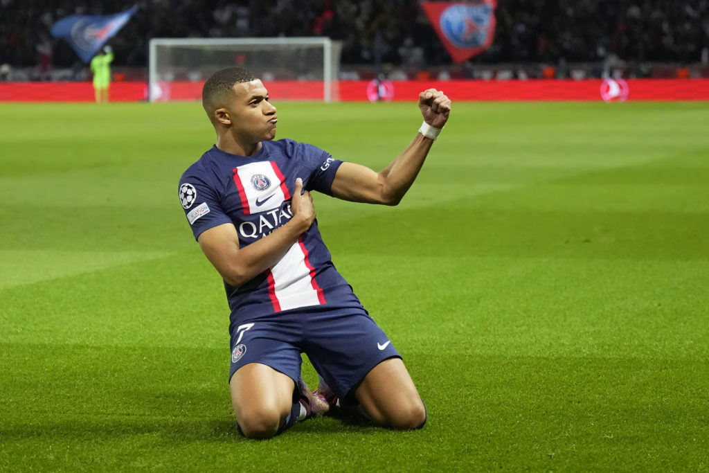 SOCCER: OCT 11 Champions League - SL Benfica at PSG