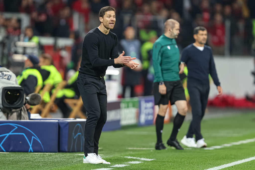 Bayer 04 Leverkusen v FC Porto: Group B - UEFA Champions League