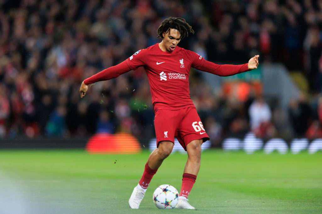 Liverpool FC v SSC Napoli: Group A - UEFA Champions League