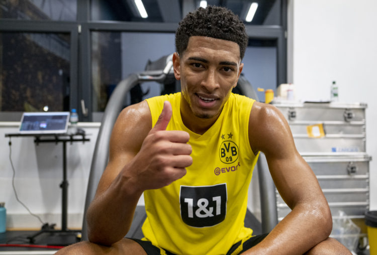 Photo by Alexandre Simoes/Borussia Dortmund via Getty Images
