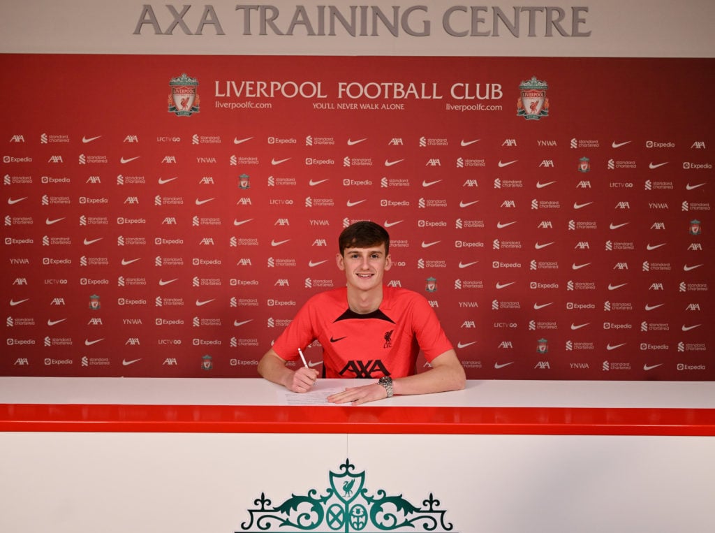 Tyler Morton Signs a New Contract at Liverpool