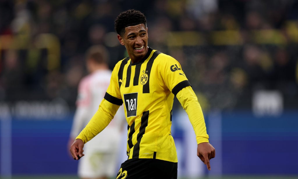 Borussia Dortmund v FC Augsburg - Bundesliga