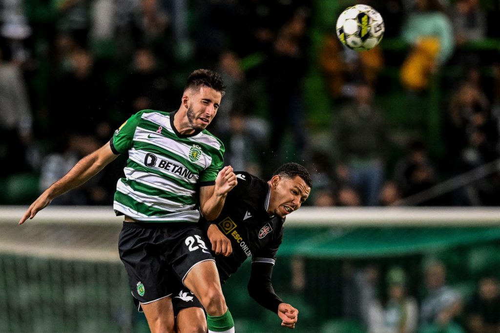 FBL-POR-LIGA-SPORTING-CASA PIA