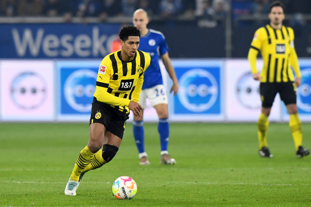 Schalke 04 v Borussia Dortmund - German Bundesliga